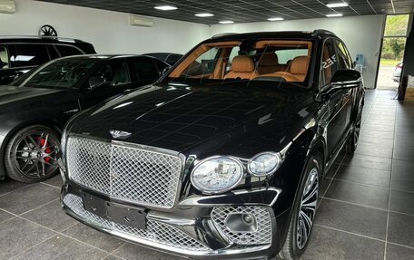 Bentley Bentayga I, 2024 год, 35 320 000 рублей, 2 фотография