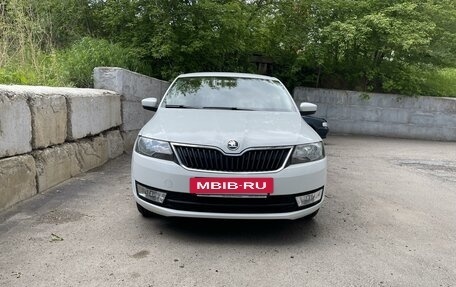 Skoda Rapid I, 2017 год, 1 680 000 рублей, 2 фотография