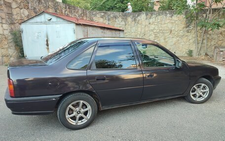 Opel Vectra A, 1990 год, 250 000 рублей, 4 фотография