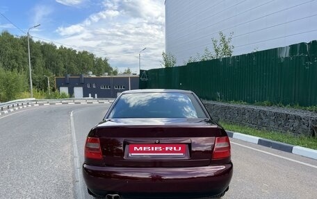 Audi A4, 1995 год, 390 000 рублей, 12 фотография