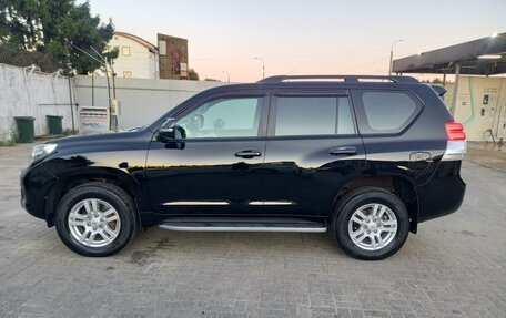 Toyota Land Cruiser Prado 150 рестайлинг 2, 2011 год, 3 450 000 рублей, 16 фотография