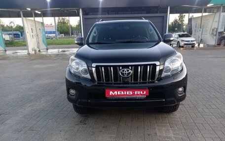 Toyota Land Cruiser Prado 150 рестайлинг 2, 2011 год, 3 450 000 рублей, 3 фотография