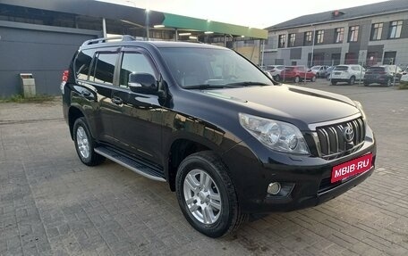 Toyota Land Cruiser Prado 150 рестайлинг 2, 2011 год, 3 450 000 рублей, 4 фотография