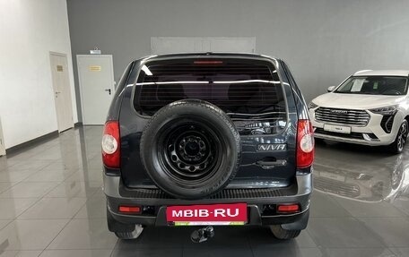 Chevrolet Niva I рестайлинг, 2009 год, 595 000 рублей, 4 фотография