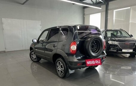 Chevrolet Niva I рестайлинг, 2009 год, 595 000 рублей, 6 фотография