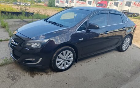 Opel Astra J, 2013 год, 1 210 000 рублей, 1 фотография