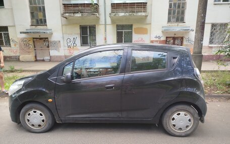 Chevrolet Spark III, 2011 год, 430 000 рублей, 4 фотография