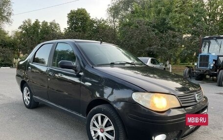 Fiat Albea I рестайлинг, 2007 год, 290 000 рублей, 2 фотография