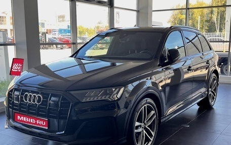 Audi Q7, 2023 год, 9 360 000 рублей, 1 фотография