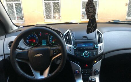 Chevrolet Cruze II, 2013 год, 780 000 рублей, 13 фотография