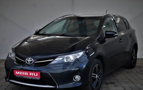 Toyota Auris II, 2014 год, 1 310 000 рублей, 1 фотография