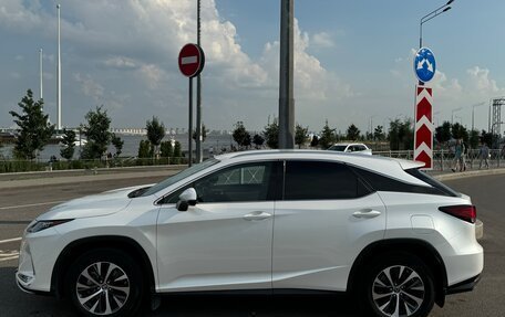 Lexus RX IV рестайлинг, 2021 год, 6 100 000 рублей, 8 фотография