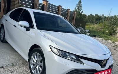 Toyota Camry, 2019 год, 3 490 000 рублей, 1 фотография