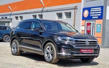 Volkswagen Touareg III, 2018 год, 4 700 000 рублей, 3 фотография