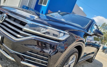 Volkswagen Touareg III, 2018 год, 4 700 000 рублей, 16 фотография