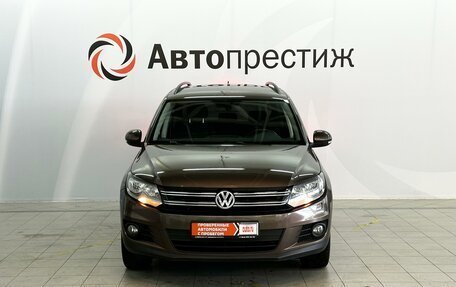 Volkswagen Tiguan I, 2015 год, 1 595 000 рублей, 2 фотография