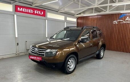 Renault Duster I рестайлинг, 2013 год, 995 000 рублей, 2 фотография