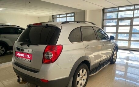 Chevrolet Captiva I, 2010 год, 830 000 рублей, 3 фотография