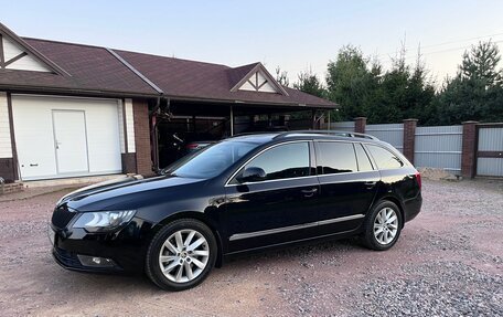 Skoda Superb III рестайлинг, 2013 год, 1 350 000 рублей, 8 фотография