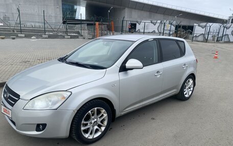 KIA cee'd I рестайлинг, 2009 год, 650 000 рублей, 2 фотография