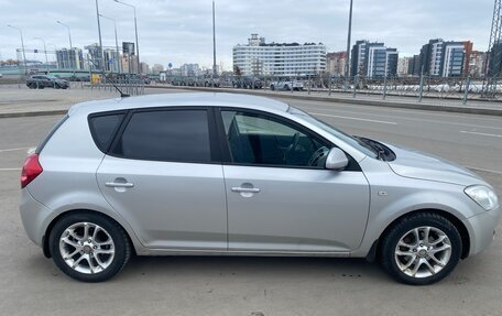 KIA cee'd I рестайлинг, 2009 год, 650 000 рублей, 7 фотография