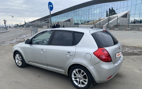 KIA cee'd I рестайлинг, 2009 год, 650 000 рублей, 4 фотография