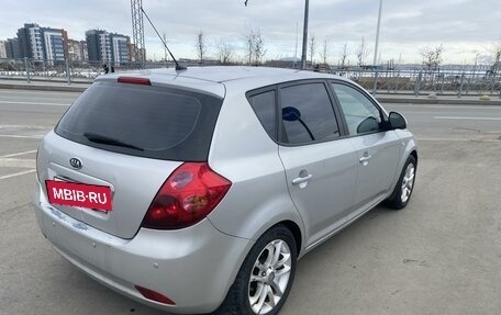 KIA cee'd I рестайлинг, 2009 год, 650 000 рублей, 6 фотография