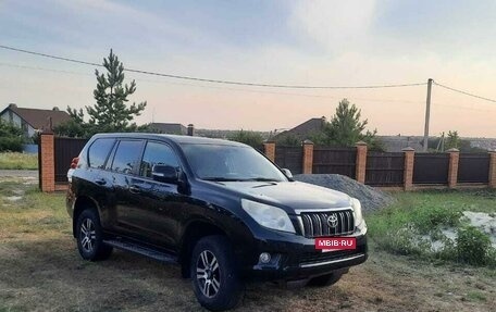 Toyota Land Cruiser Prado 150 рестайлинг 2, 2012 год, 2 590 000 рублей, 3 фотография