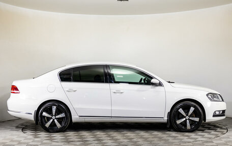 Volkswagen Passat B7, 2013 год, 1 099 000 рублей, 4 фотография