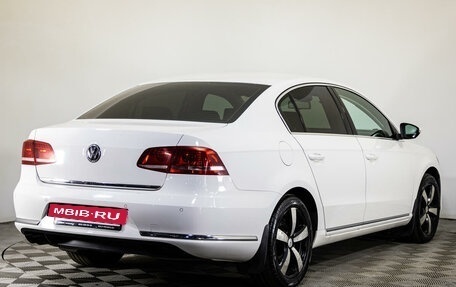 Volkswagen Passat B7, 2013 год, 1 099 000 рублей, 5 фотография