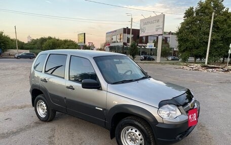 Chevrolet Niva I рестайлинг, 2014 год, 620 000 рублей, 2 фотография