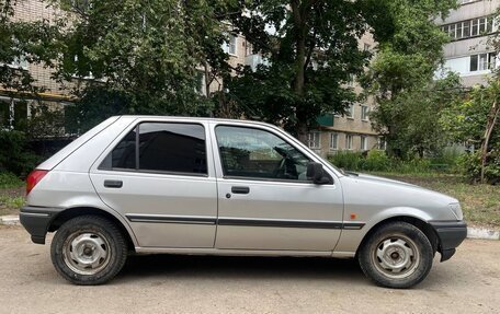 Ford Fiesta, 1992 год, 170 000 рублей, 3 фотография