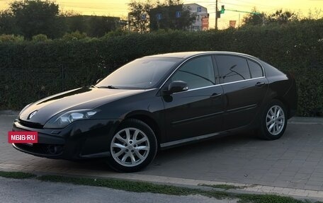 Renault Laguna III рестайлинг, 2010 год, 745 000 рублей, 2 фотография