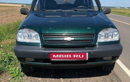 Chevrolet Niva I рестайлинг, 2005 год, 465 000 рублей, 3 фотография