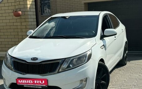 KIA Rio III рестайлинг, 2013 год, 790 000 рублей, 3 фотография