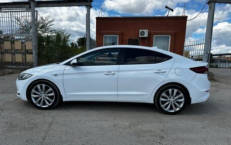 Hyundai Elantra VI рестайлинг, 2018 год, 1 700 000 рублей, 3 фотография