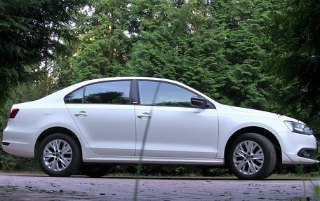 Volkswagen Jetta VI, 2014 год, 1 250 000 рублей, 4 фотография