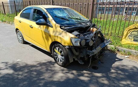 Chevrolet Aveo III, 2014 год, 235 000 рублей, 2 фотография