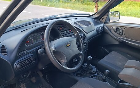 Chevrolet Niva I рестайлинг, 2006 год, 450 000 рублей, 8 фотография