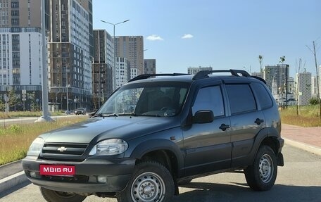 Chevrolet Niva I рестайлинг, 2007 год, 350 000 рублей, 1 фотография