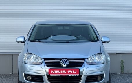 Volkswagen Jetta VI, 2010 год, 667 000 рублей, 3 фотография