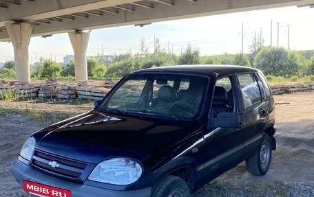 Chevrolet Niva I рестайлинг, 2004 год, 260 000 рублей, 6 фотография