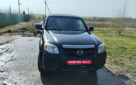 Mazda BT-50 II, 2011 год, 930 000 рублей, 2 фотография