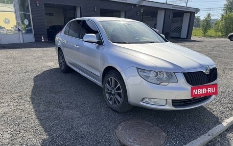 Skoda Superb III рестайлинг, 2010 год, 1 100 000 рублей, 2 фотография