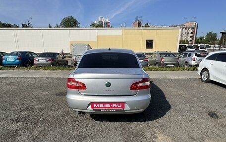 Skoda Superb III рестайлинг, 2010 год, 1 100 000 рублей, 3 фотография