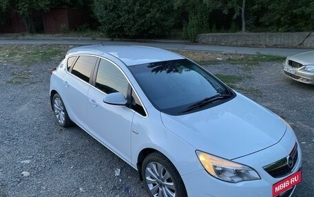 Opel Astra J, 2012 год, 1 000 000 рублей, 9 фотография