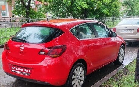 Opel Astra J, 2012 год, 1 150 000 рублей, 4 фотография