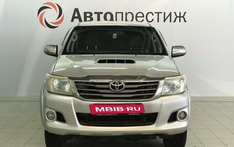 Toyota Hilux VII, 2012 год, 2 900 000 рублей, 31 фотография