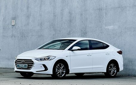 Hyundai Elantra VI рестайлинг, 2017 год, 1 485 000 рублей, 4 фотография