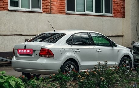 Volkswagen Polo VI (EU Market), 2012 год, 850 000 рублей, 3 фотография